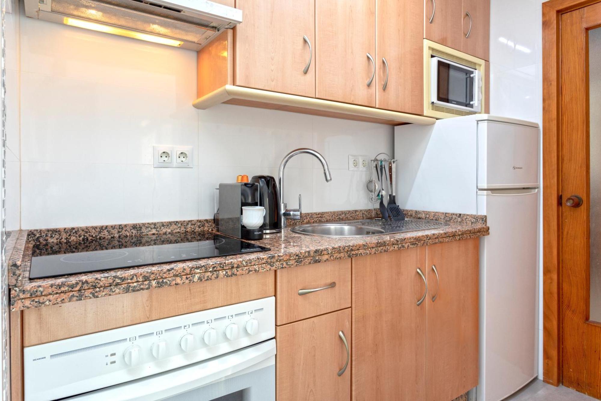 1003 - Seafront Apartment On El Paseo - Air Conditionning - Wi-Fi - Smart Tv Almuñécar 외부 사진